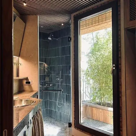 Introvert's Den Apartamento *