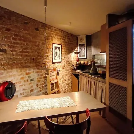 Introvert's Den Apartment
