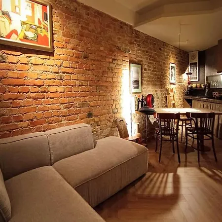 Apartamento Introvert's Den